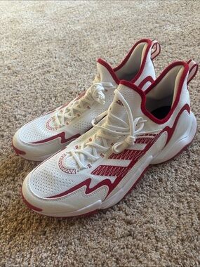 adidas White & Red Men's Lightweight Athletic Sneakers